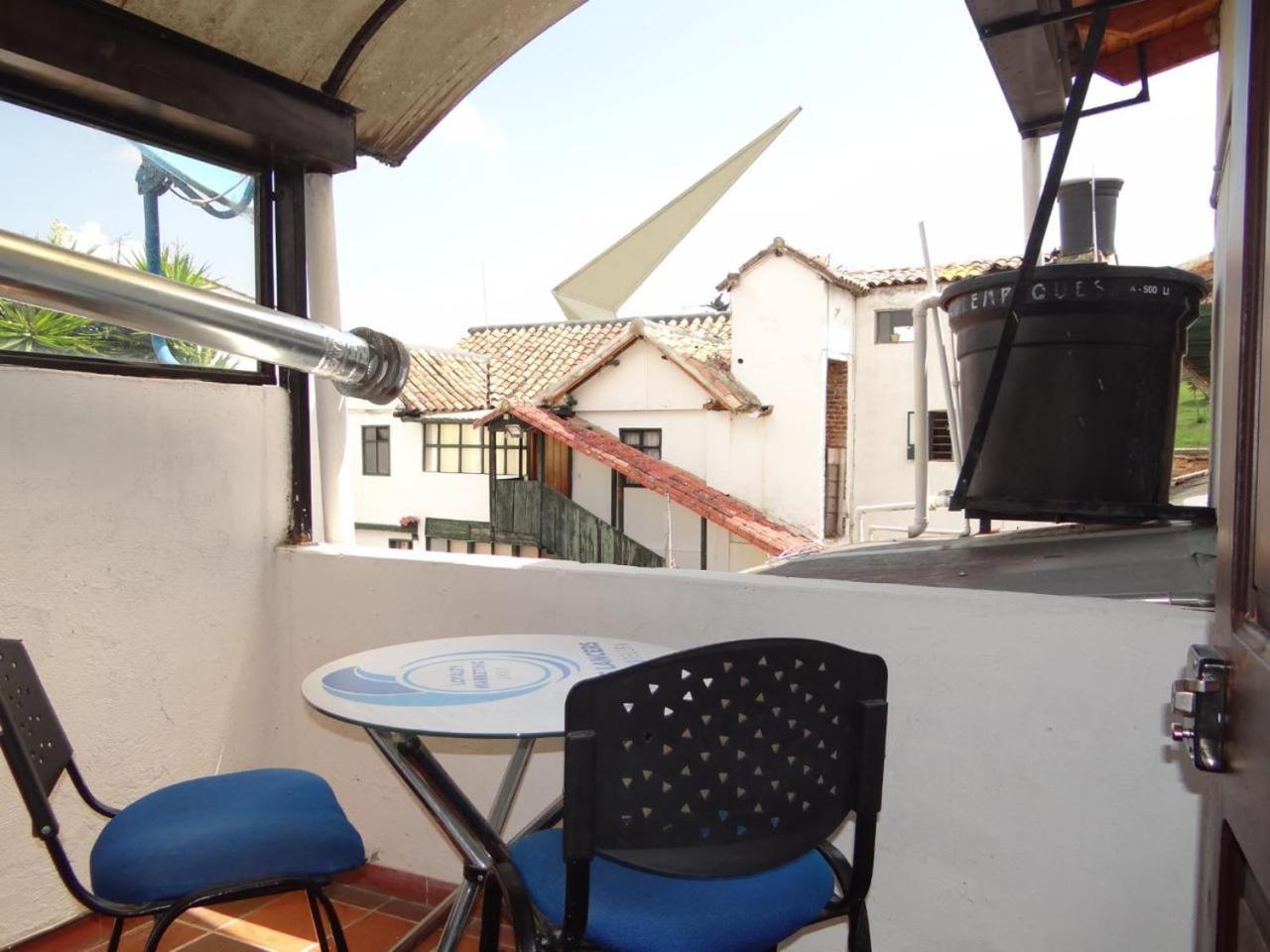 Hotel Lancers Paipa Esterno foto